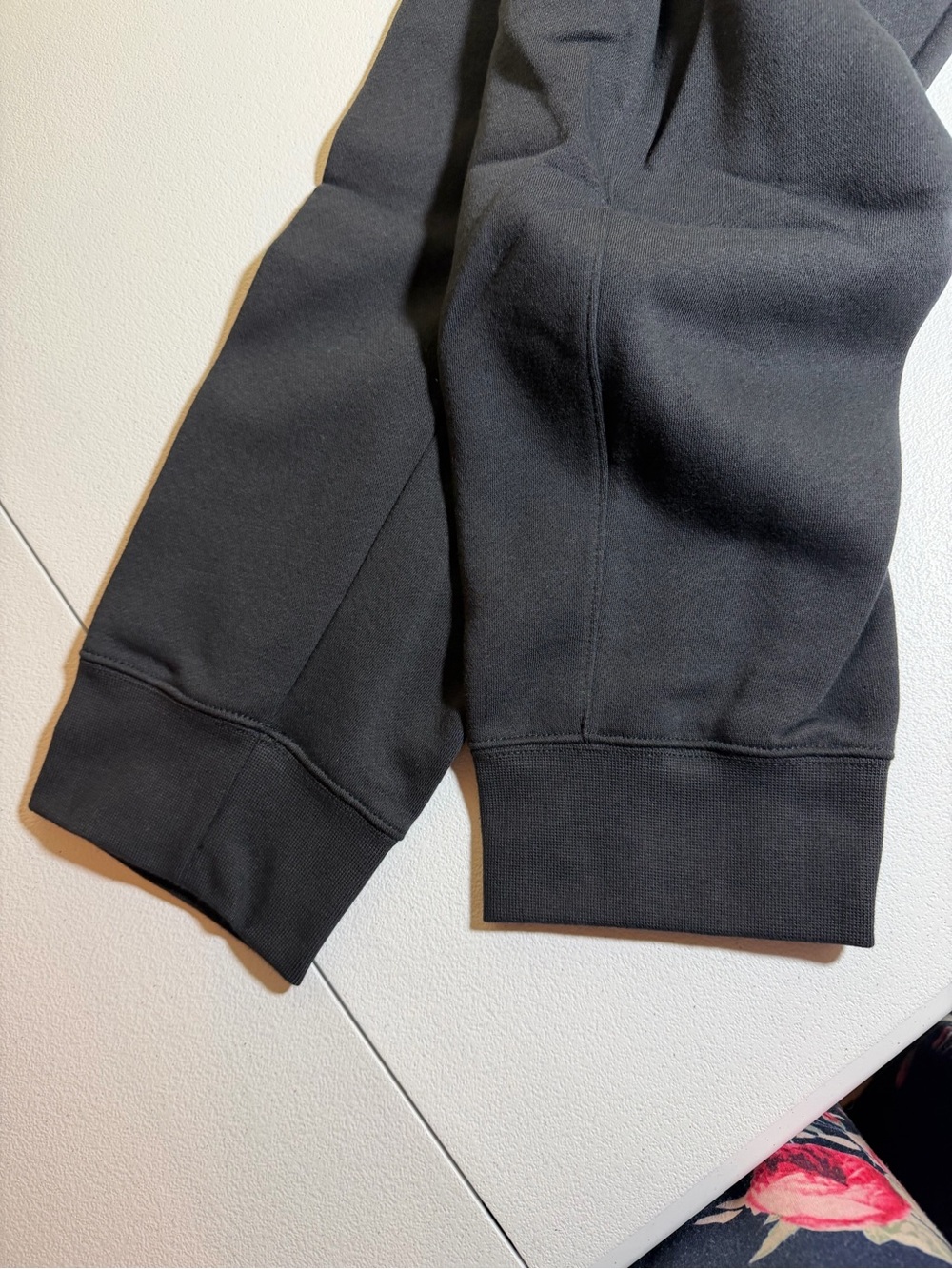 Nike Men’s Black Fleece Jogger Sweatpants NWT Size XL White Nike Embroidered 🔥 - Picture 12 of 16